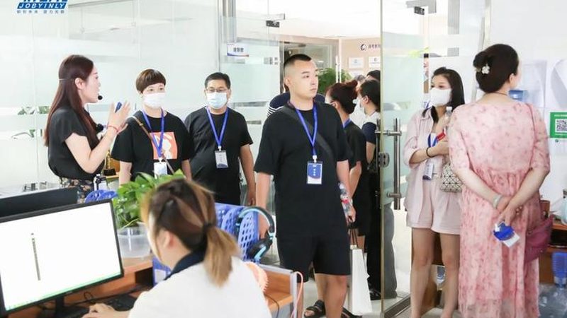 上海学历提升机构避坑：如何选择靠谱的课程与师资？**